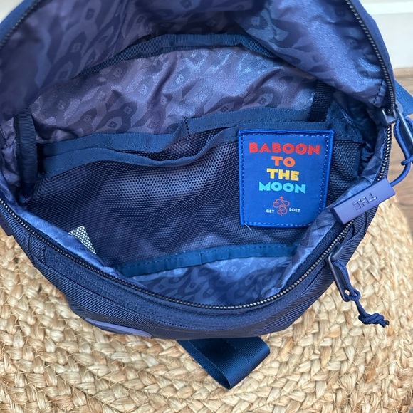Baboon To The Moon On the Go Fanny Pack - Blue NWOT - Picture 3 of 5